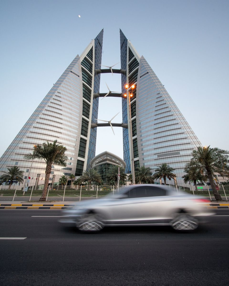 طهروا قلوبكم وألسنتكم 
وظنوا الخير بإخوانكم 

اكسبو اخوانكم بصدقكم 
لا بتصنعكم

وكل ساق يسقى بما سقى

*صباح الخيرات والبركات من #مملكة_البحرين 🌷*