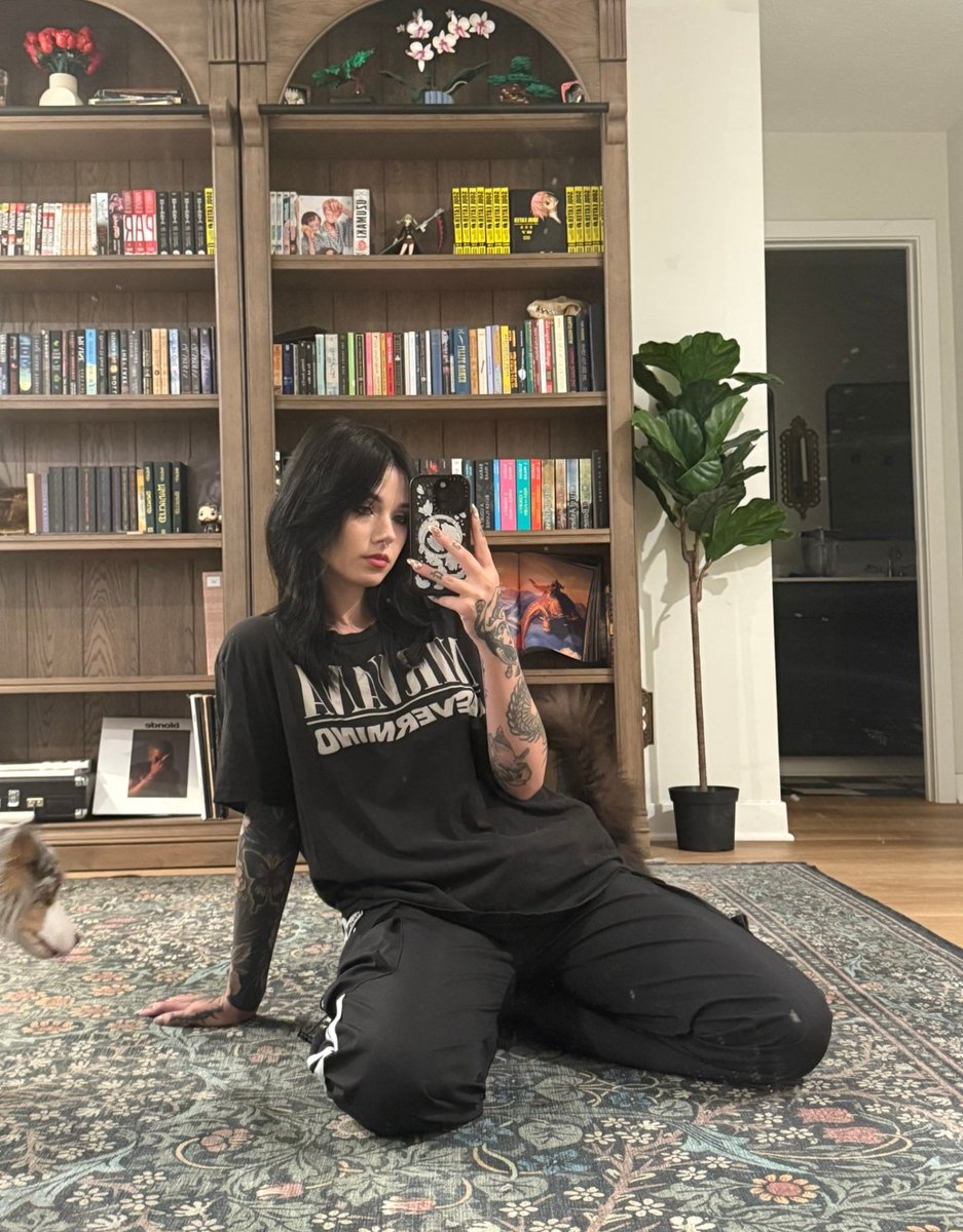 selenasuccubus's tweet image. RT to undress me 🤭
#nsfw