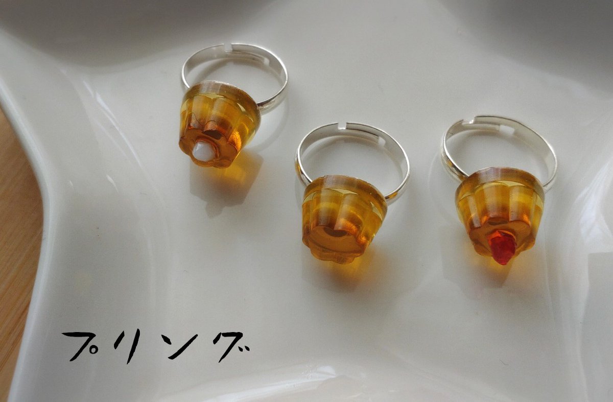 素敵な企画ありがとうございます(˶' ᵕ ' ˶)

レジンで可愛いものからかっこいいものまで幅広く作ってます🐧

✟お知らせ✟
ばんばんドロップとして初めてデザフェスにでます！

▶7/6(日)のみ
▷南館4階 P-101

是非遊びにきてください！

<a href="/Lupopo_cafe/">*LUPOPO cafe&gallery* 三軒茶屋の糖質オフのケーキ専門カフェとハンドメイドのお店</a> 様ありがとうございます(*`꒳´ *)