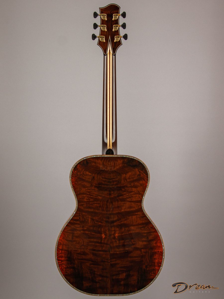 iXgDAdlCFTheAxZ's tweet image. #ギター好きと繋がりたい 
#ギター
#Olson
Olson Guitars
モデル SJ Collector Series
2012年製

いやぁ〜😱
Olsonも価格上昇してますねぇ😅💦

$72,800
ですと・・・

音について🎸
youtube.com/watch?v=mWfG_n…