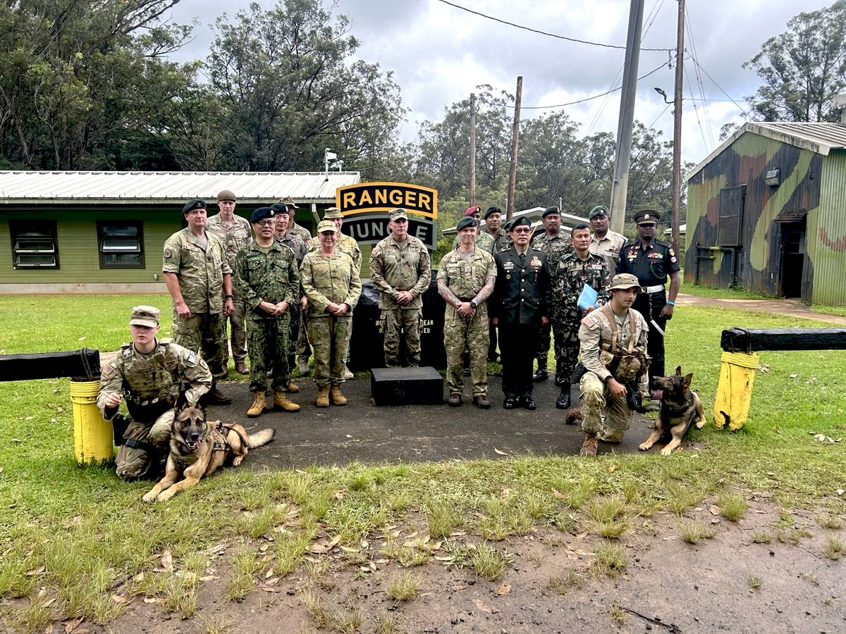 Japan_GSDF's tweet photo. 🇨🇦🇲🇾🇳🇵🇵🇭🇸🇬🇬🇧🇺🇸🇯🇵WO Watahiki, Sergeant Major of the #JGSDF,engaged in discussions with senior enlisted leaders from participating nations at #LANPAC from 13 to 15 MAY 2025.
We shared the perspectives on topics such as personnel development, education and training, and NCO exchanges. Then, we reached a consensus on deepening collaboration at the NCO level, in #Indo_Pacificregion.🇨🇦🇲🇾🇳🇵🇵🇭🇸🇬🇬🇧🇺🇸🇯🇵