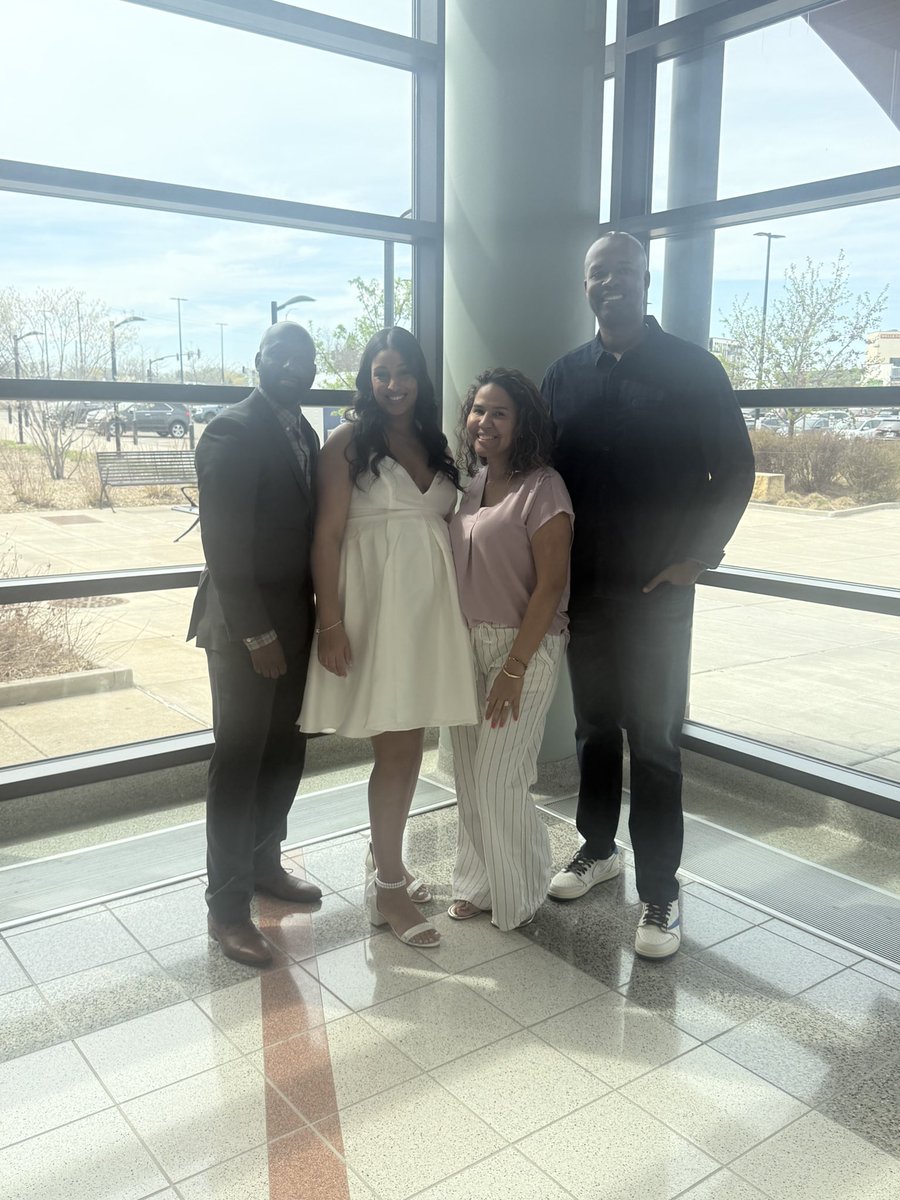 Demondi Johnson tweet media