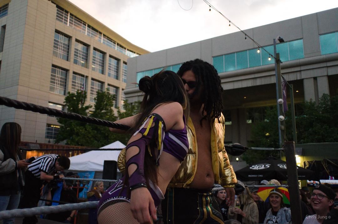 Rudo_Rampage's tweet image. Some relationships are strong and steady.  Mighty Myra and Midas Kreed as like a moth to the flame.
#Hoodslam  @MidasAllhail @Mighty1Mayra