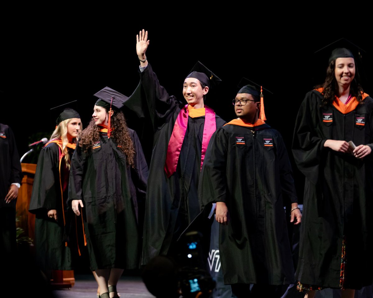 VTPamplin's tweet photo. Caps off to #Pamplin's class of 2025! π§‘π #VT25 #PamplinProud #NextGenPamplin #HokieGrad https://t.co/fyL6sAMVGK