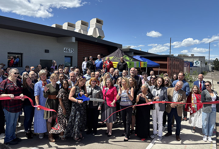 Last week, the City of Littleton celebrated the opening of the Bridge House Ready to Work program and Tri-Cities Homeless Navigation Center in Englewood! Launching the center is a major milestone for the Tri-Cities Homelessness Initiative. Learn more: ow.ly/TVK250VVgph
