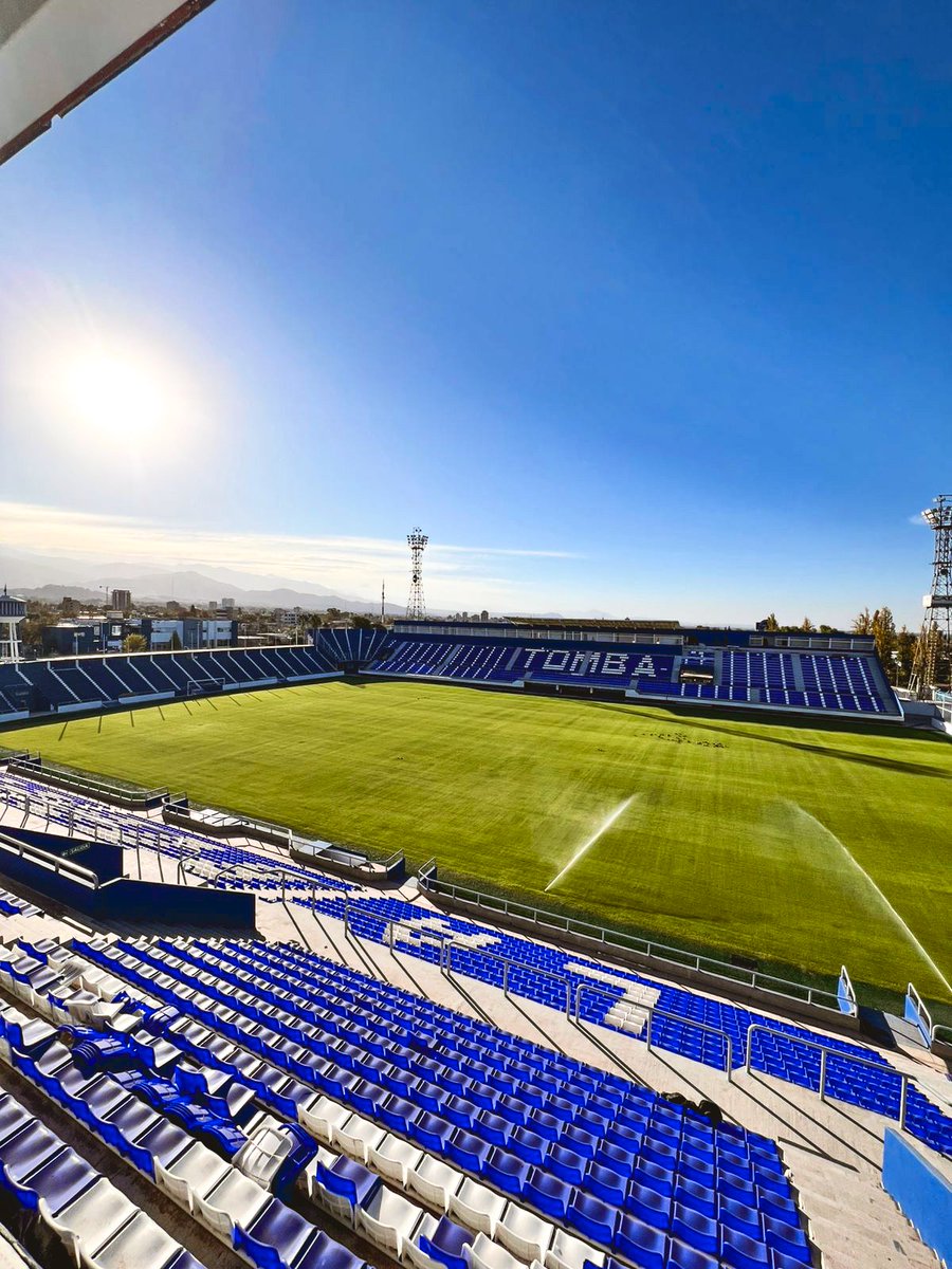 poggivice's tweet photo. @ClubGodoyCruz 😮‍💨💙🤍💙 https://t.co/tuLZhd26VE