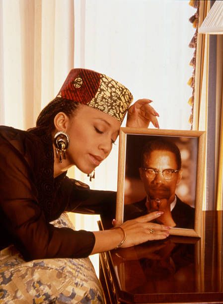 AMP4124's tweet photo. @FOS247 #MalcolmX 
#MalcolmX100 
#MalcolmXDay 
When "i" is replaced with "we," even illness becomes wellness." - Malcolm X https://t.co/YLgbTumVDd