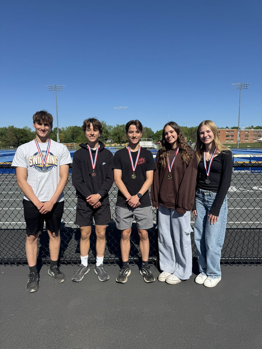 AldenTrack's tweet image. 💫2025 Track and Field
🏆Letterman Award Girls Brianna Brunner and Grace Pache
🏆Letterman Award Boys Liam Farrell and Robbie Westmiller
Our Girls top point scorers
🥉Sienna Schiefla🥈Grace Pache🥇Katherine Erhardt
Boys top point scorers
🥉Evan Feider🥈Liam Farrell
🥇Gage Feider