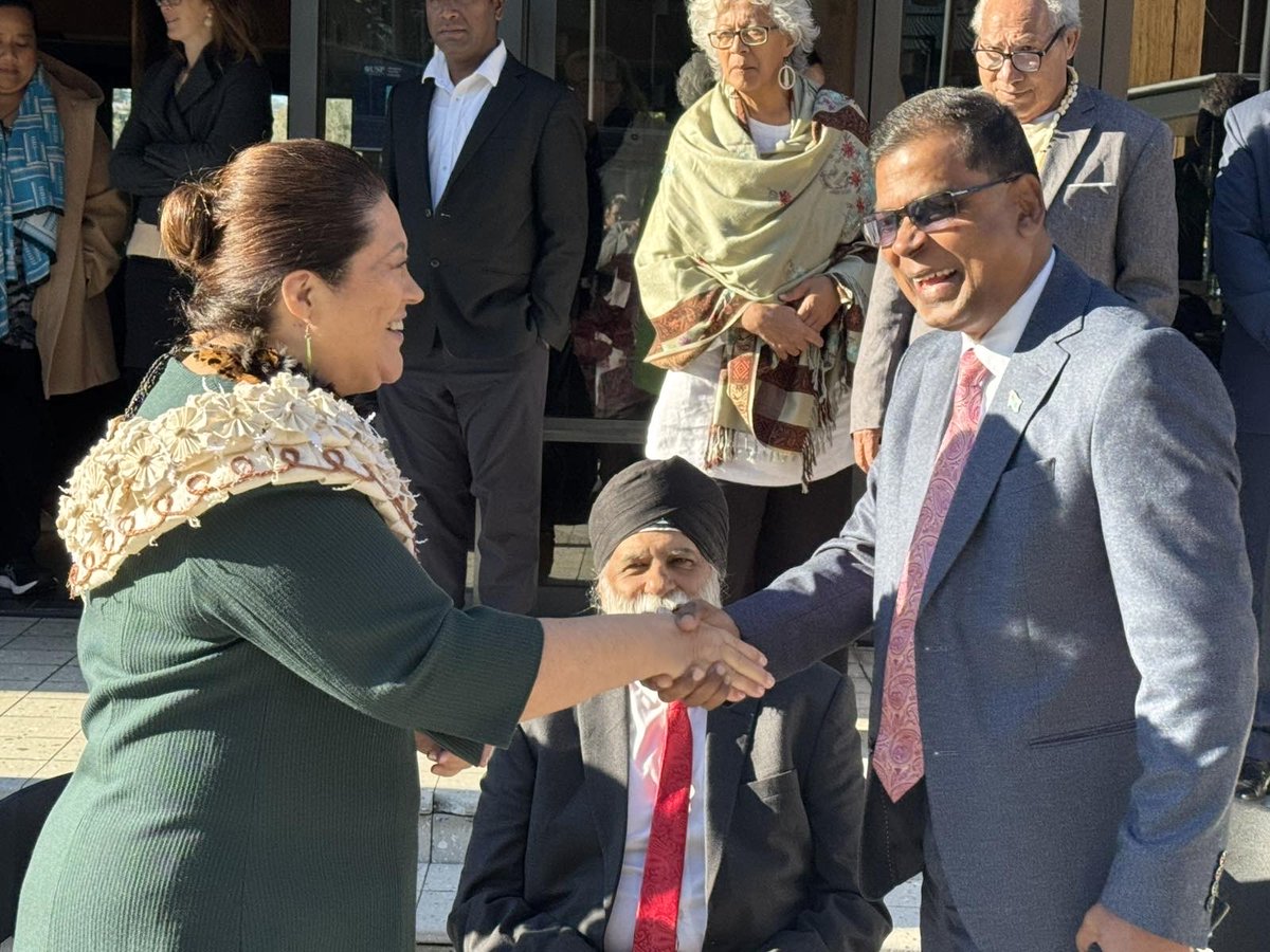 Professor Biman Prasad DPM, Fiji (@bimanprasad) on Twitter photo Pleased to meet the Governor General of NZ, Her Excellency, Dame Cindy Kiro and Hon Fiame Mata’afa Prime of Samoa at the opening of the 99th USP Council meeting in Auckland <a href="/FijiGovernment/">Fiji Government</a> Pleased to meet the Governor General of NZ, Her Excellency, Dame Cindy Kiro and Hon Fiame Mata’afa Prime of Samoa at the opening of the 99th USP Council meeting in Auckland <a href="/FijiGovernment/">Fiji Government</a>
