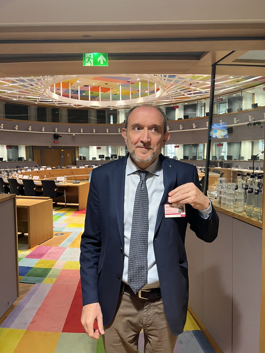 BPatashev's tweet photo. Finally a little exercise for mind and soul with theologians, cultural&amp;art historians from EU countries.
Think tank at COMECE Commission on EU External Relations. 
Let’s hope that our common European home/community prevails over the economic and military pressures … https://t.co/lZmdv808ES