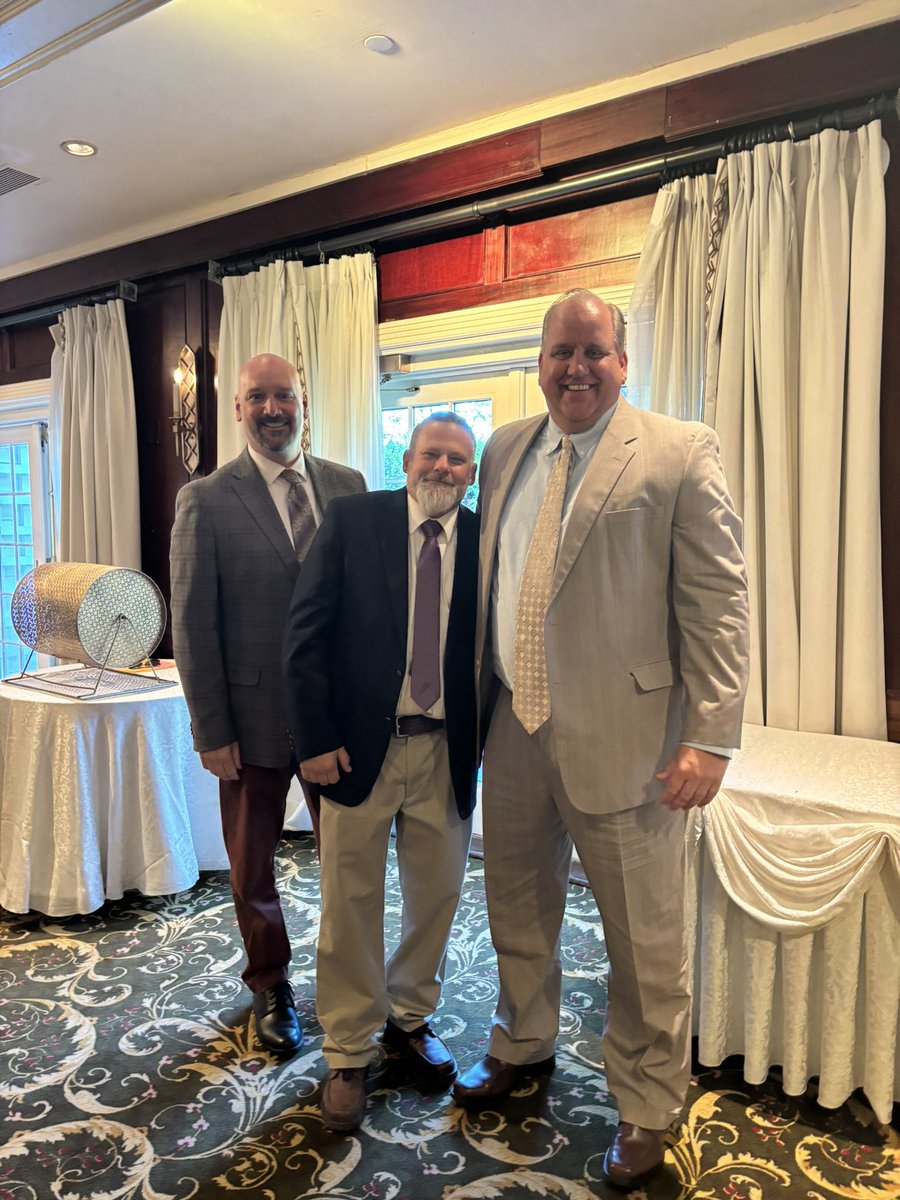 Jennifer Maichin tweet media