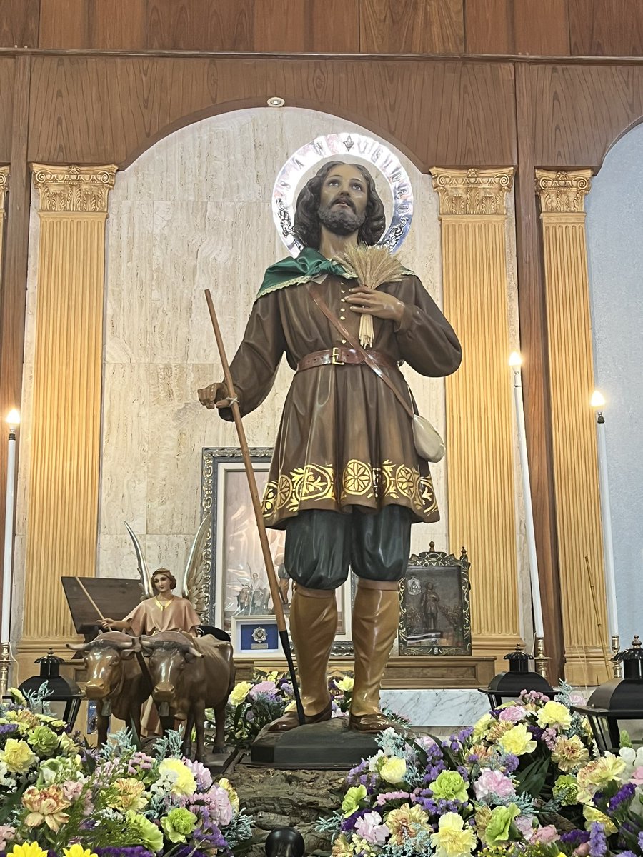 josrlara_'s tweet photo. Este fin de semana en la romería de San Isidro de Campo de Criptana. No faltaron los típicos hornazos. https://t.co/ZPWFb0y2Aq