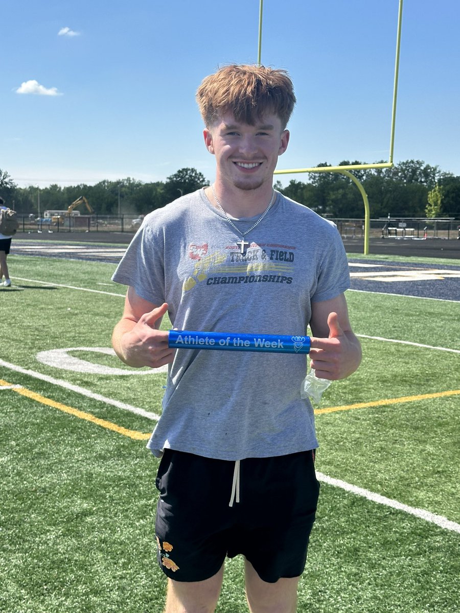 Our Boys Athlete of the Week is Austin DeShazo!

Austin had his fastest week ever!

At SWC prelims he ran his best times in the 110H &amp; 300H

In the finals on Friday Austin was even better with his fastest times ever in the 110H (4th) &amp; 300H (3rd)

Congrats Austin! <a href="/AustinDeShazo_/">Austin DeShazo</a>