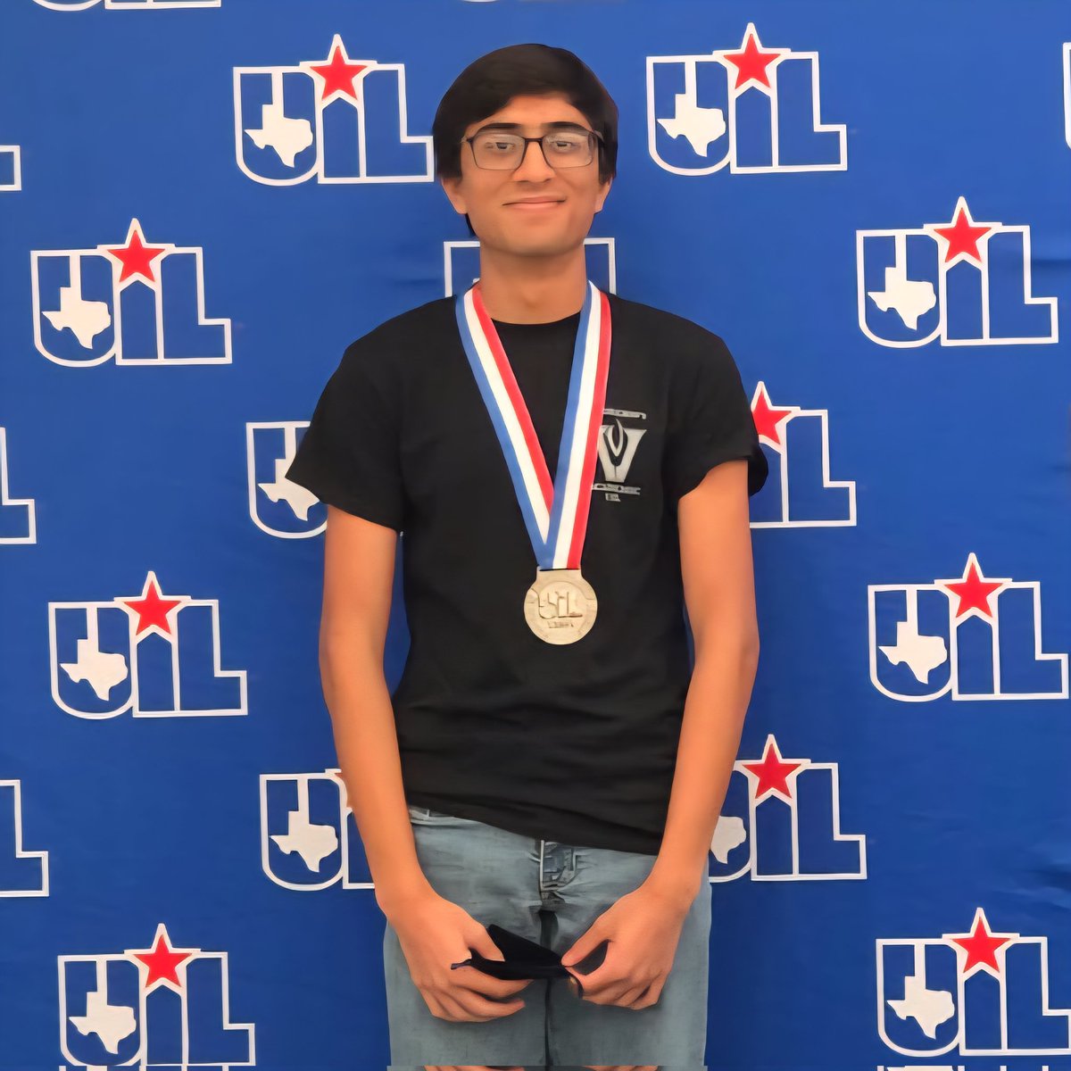 Both State UIL Academics qualifiers placed. Ankit Gupta placed runner up in Science and Audryn Lee third in Feature Writing.