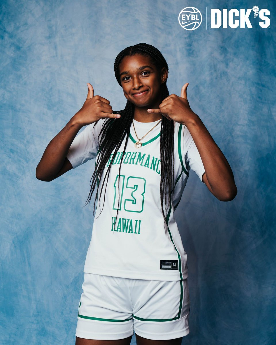Session 2 of Nike EYBL was full of lessons and growth. Our 15U squad got a couple wins this weekend, but every game brought us closer and made us better. We’re learning, building, and ready for more. Stay tuned 🎥 this is just the beginning. 🏀 💚 🖤 #nike #eybl @nikegirlseybl