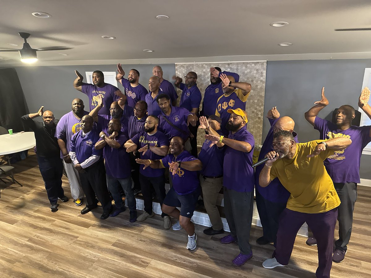 UpstateSCGreek's tweet photo. We had a great time at our recent spring mixer here are some scenes from last week. https://t.co/ao8IvO0sid
