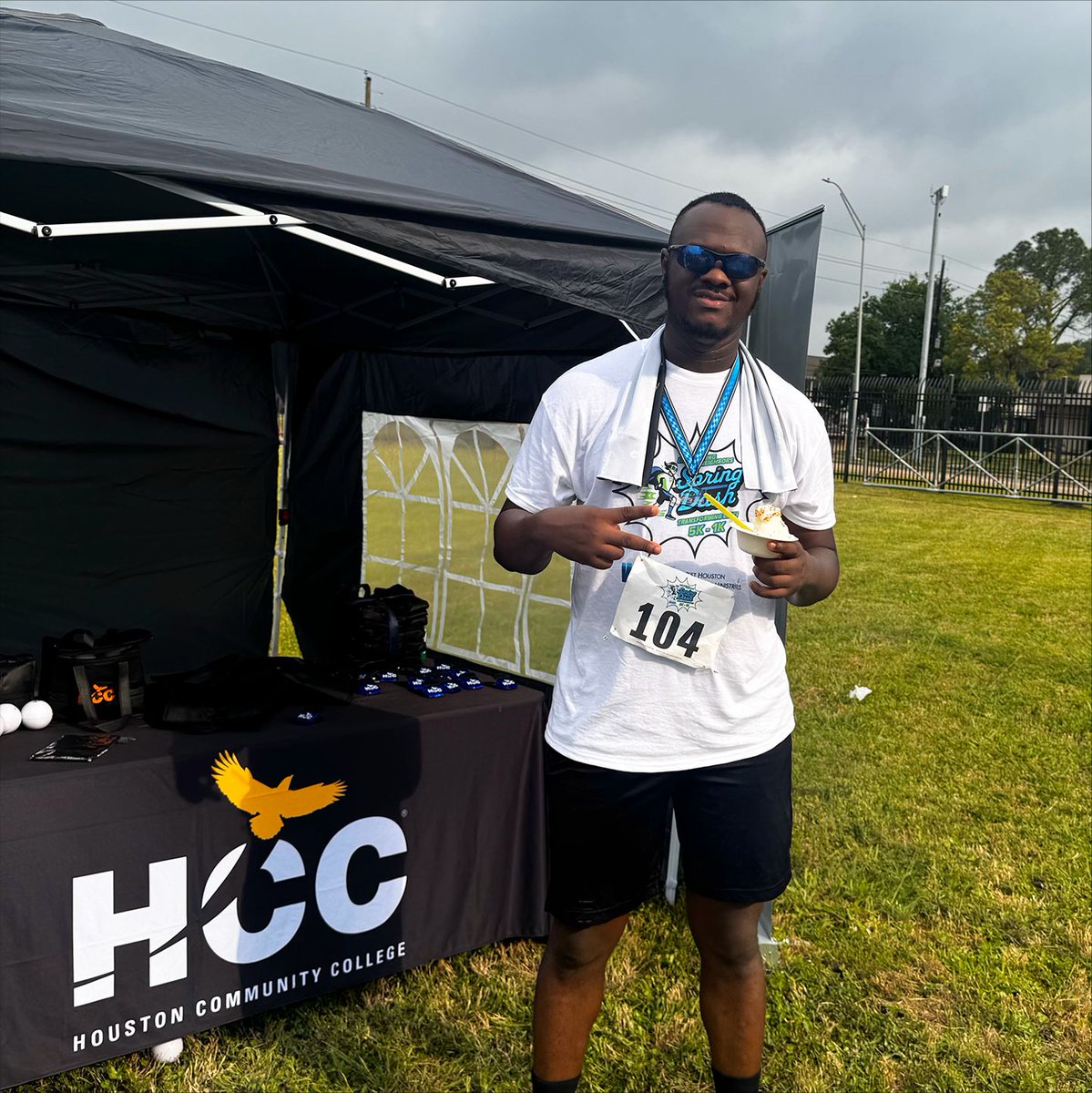 WHAMMinistries's tweet image. Check out all the pictures at:buff.ly/QYznpTh
Check all standings: buff.ly/1TNP0Er 
Stay tuned for more pics throughout the week!

#CrowdRise #RunForACause #CharityRun #FundraiserRun #VirtualRun #5K