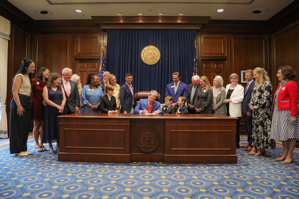 DavidClarkGA's tweet image. Last week was truly amazing—Governor Kemp officially signed Senate Bill 101 into law! This life-changing legislation ensures that Georgians who need additional prosthetics and orthotics can now receive coverage through their insurance providers.
It was an honor to partner with…
