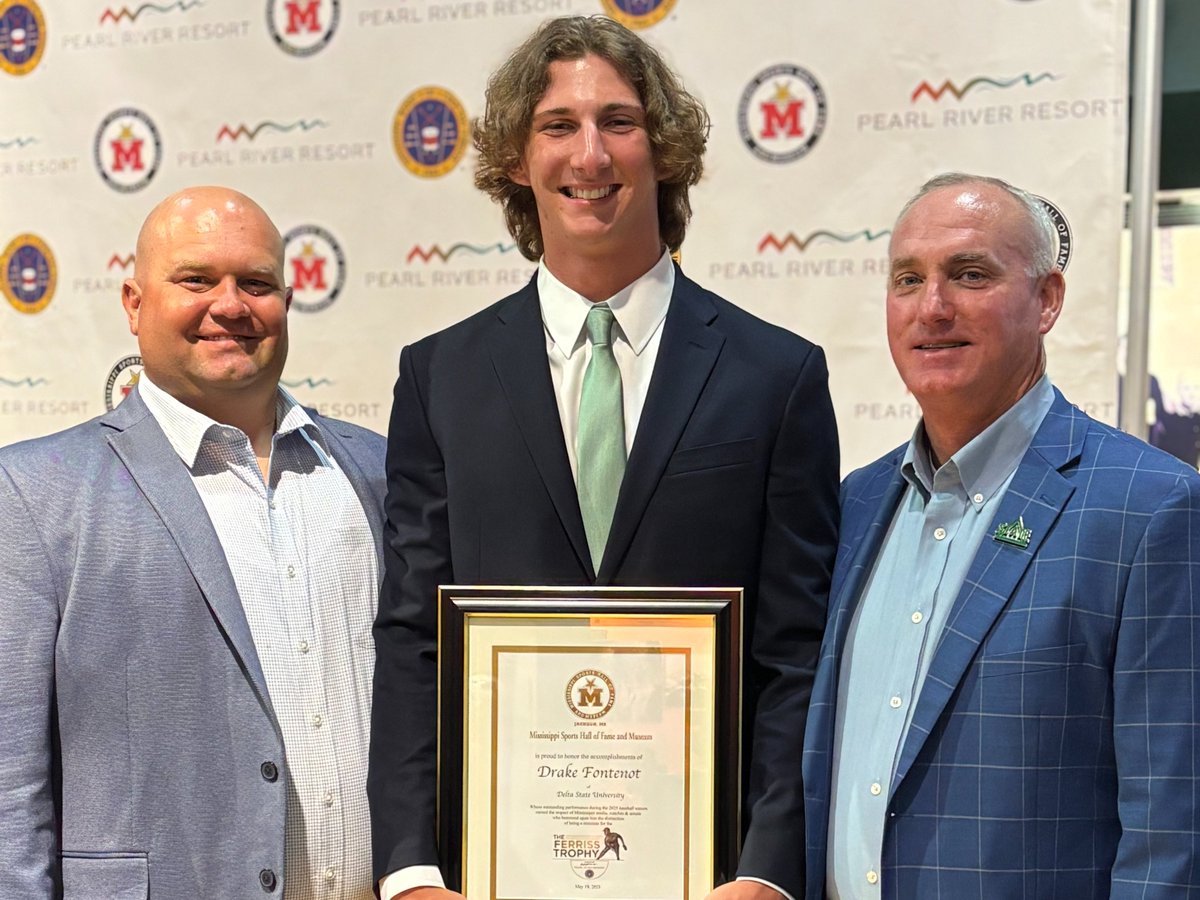 DeltaStateBSB's tweet image. Congratulations to @drake_fontenot on being named a finalist for the 2025 Ferriss Trophy!

#wherechampionsplay | @MsSportsHoF