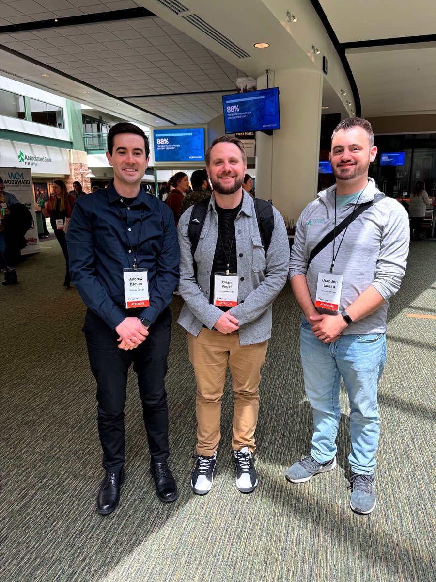 Krause_Group's tweet image. Our marketing team attended @ExpInbound today at Lambeau Field! 🏈 This year focused on AI and #digitalmarketing strategies for success. ✨ We enjoyed meeting the speakers and connecting with fellow marketers, including our partners at @streamcreative! #expinbound @WeidertGroup