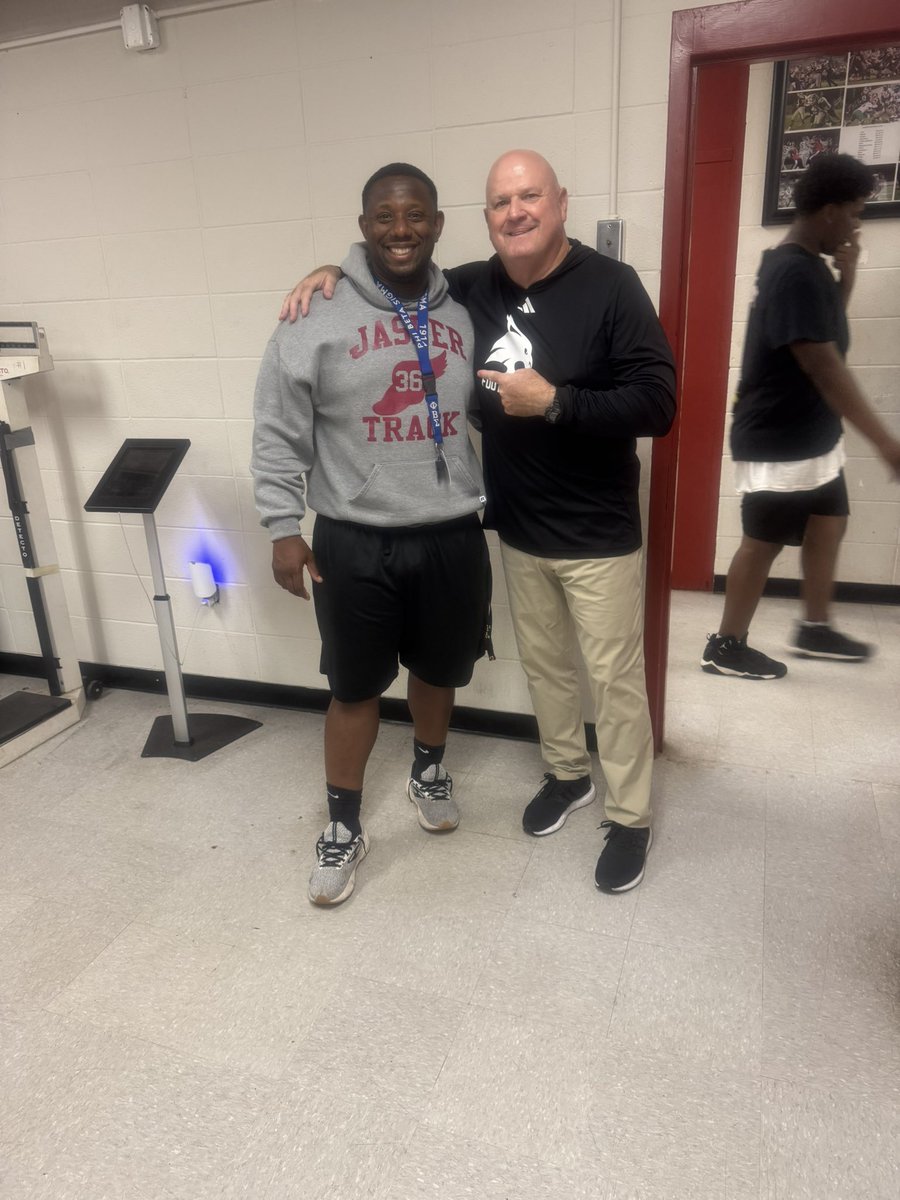 Kendrick Crumedy, M.A. (@coach_crumedy) on Twitter photo Huge THANK YOU to <a href="/Bdpeveto/">Bradley Dale Peveto</a> <a href="/TXSTATEFOOTBALL/">Texas State Football</a> for stopping through Jasper, America to recruit <a href="/JHSBulldogFB/">Jasper HS Football</a> .. #Believe #BeADawg Huge THANK YOU to <a href="/Bdpeveto/">Bradley Dale Peveto</a> <a href="/TXSTATEFOOTBALL/">Texas State Football</a> for stopping through Jasper, America to recruit <a href="/JHSBulldogFB/">Jasper HS Football</a> .. #Believe #BeADawg