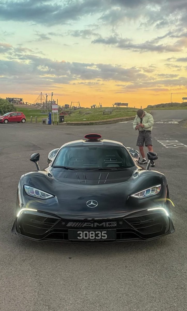 lmj1904's tweet photo. Mark Bailey strikes again my Mercedes AMG One in Swansea 🔥🥵  #AMGOne https://t.co/r7eGmXH6xt