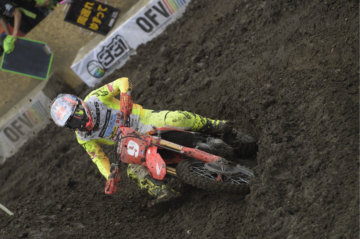 ogatamakoto1985's tweet photo. JMX R3 OFV P4/P8/P10 overall 6th
沢山応援を頂き、とても力になりました!
ありがとうございます!
全て結果に繋げる事が出来ず、悔しいけれど、次戦に向けて精一杯取り組みますので、引き続き応援を宜しくお願いします🤲
#honda #日興コンサルタント株式会社 #hondadream戸田美女木 #didchain https://t.co/DeBVescavM