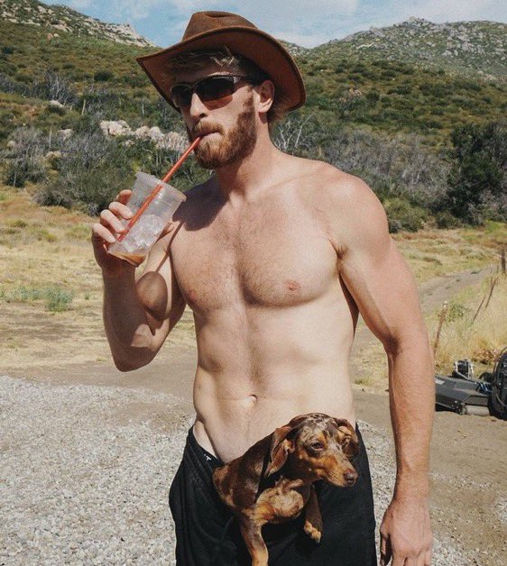 poppy 🦋 tweet media