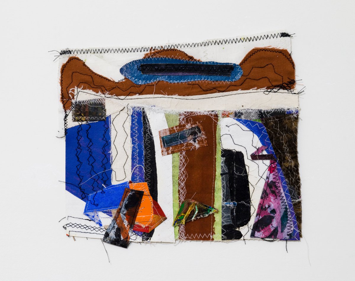48073's tweet photo. 21009 dark corners
Year: 2021.
Size: 27x24cm.
Material: Oil, stitching on canvas.
#contemporaryart #contemporaryartist #contemporaryartists #hedendaagsekunst #artcontemporain #abstractarts #stitching https://t.co/zu2KOH5xws