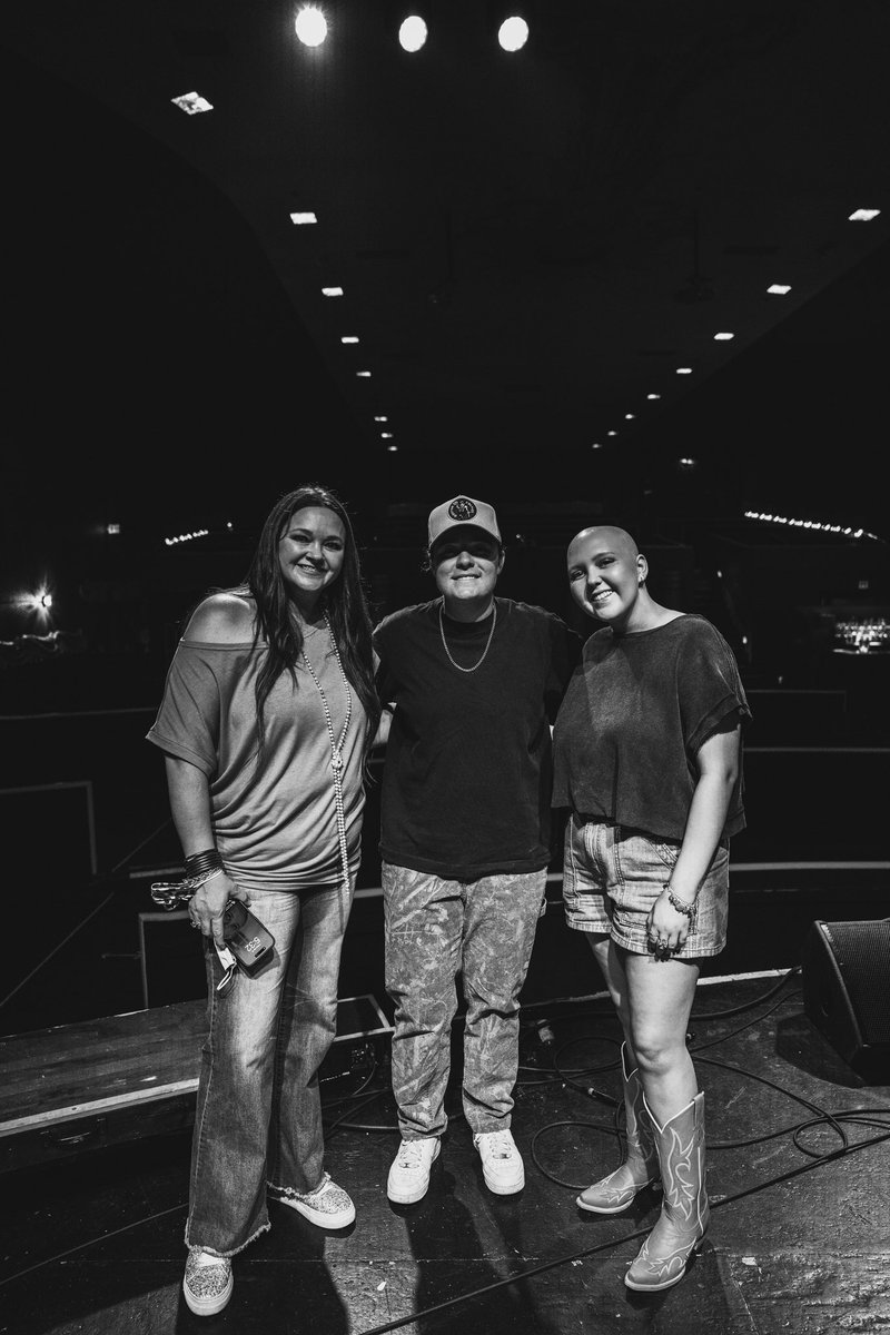 Carlie Jo’s been battling Leukemia &amp; after her latest transplant, the doctors are optimistic that she’ll be cancer free soon! She’s an incredible singer &amp; what better way to celebrate this milestone than to hang out with one of her favorite artists, Lily Rose, before her concert!