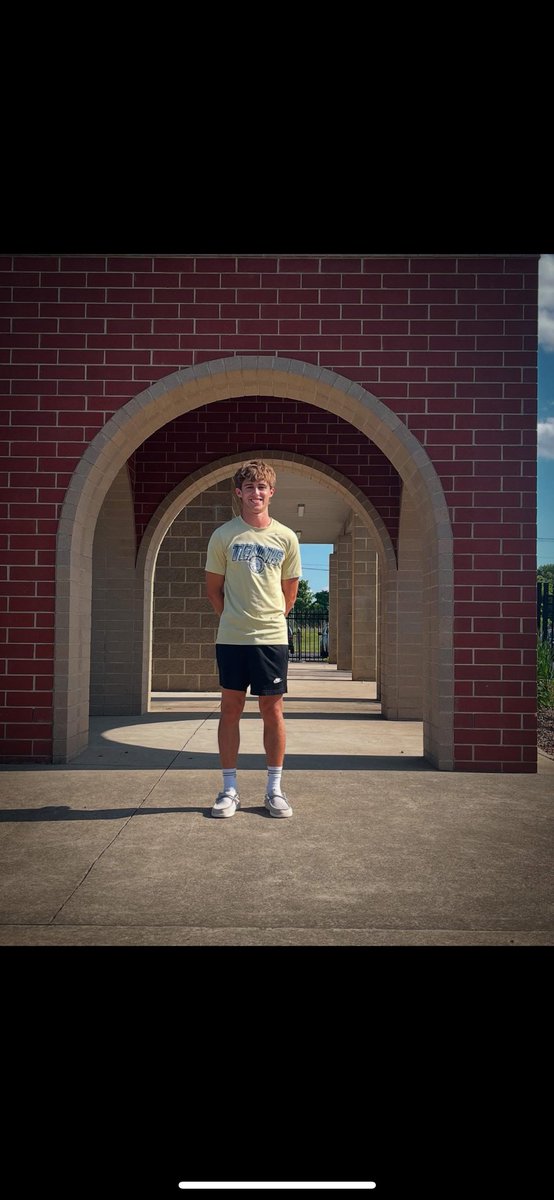 FAIRDALE BULLDOGS (@dawgs_athletics) on Twitter photo Go Bulldogs! Keegan is headed to the Region 6 Boys Singles Championship match on Wednesday! <a href="/FairdaleHigh/">Fairdale High School</a>
#Fairdale4Life Go Bulldogs! Keegan is headed to the Region 6 Boys Singles Championship match on Wednesday! <a href="/FairdaleHigh/">Fairdale High School</a>
#Fairdale4Life