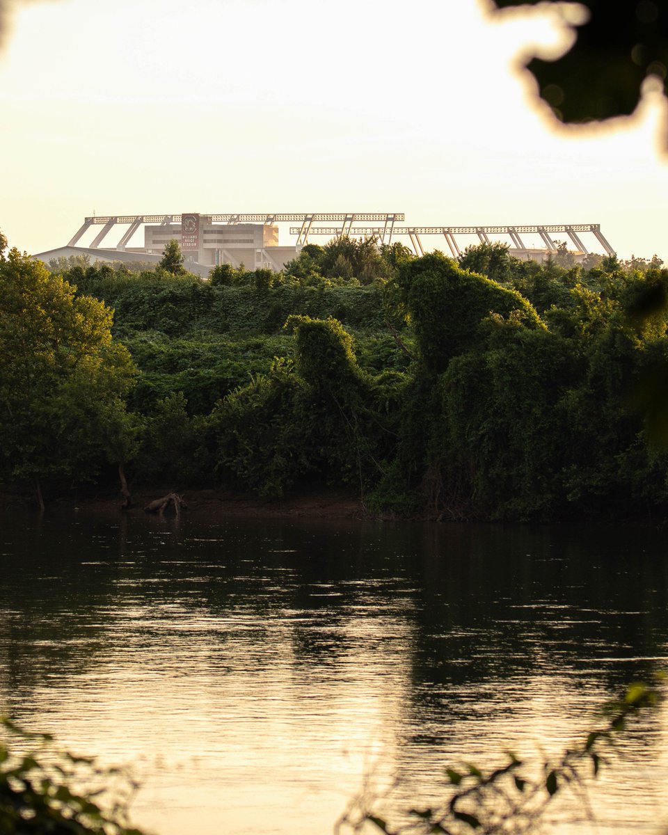 From green trees to rolling rivers, Columbia has it all.