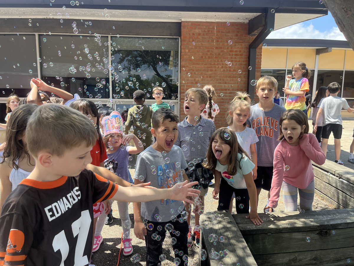 POPPIN into summer #itsworthit 🫧 <a href="/WilsonHillElem/">Wilson Hill Elem</a>