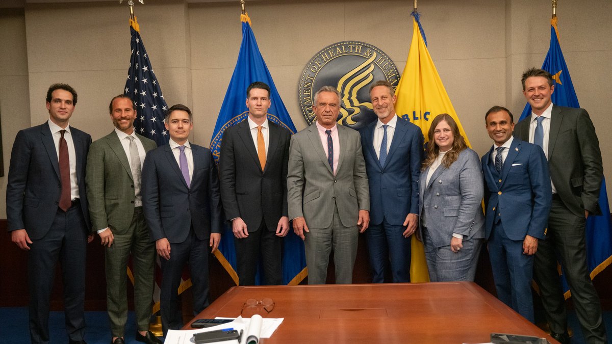 HHS.gov (@hhsgov) on Twitter photo Today, <a href="/SecKennedy/">Secretary Kennedy</a> met with leaders at the forefront of health technology—innovators creating wearable devices, AI tools, and personalized apps that empower Americans to take control of their health.
These breakthroughs are key to our mission to Make America Healthy Again—by Today, <a href="/SecKennedy/">Secretary Kennedy</a> met with leaders at the forefront of health technology—innovators creating wearable devices, AI tools, and personalized apps that empower Americans to take control of their health.
These breakthroughs are key to our mission to Make America Healthy Again—by