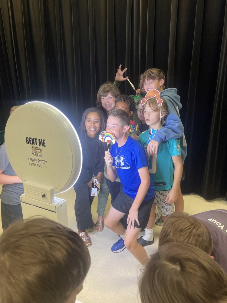 Our fifth graders were treated to a pancake breakfast by their teachers and volunteers. It was a great morning celebrating together on their last Monday of elementary school!