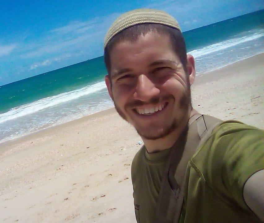 🇵🇸⚡🇮🇱 Organisasi teroris "Israel" mengumumkan kematian salah satu terorisnya di Gaza utara oleh pejuang perlawanan.