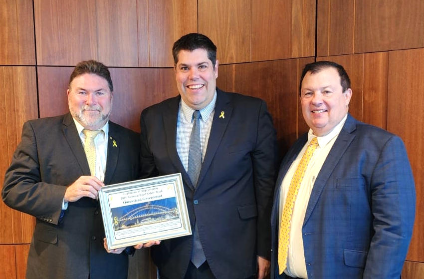 As 2025 #NRSW ends, planning for 2026 begins! So its our pleasure to thank #QLD Minister Mickelberg, not only for Govt's &amp; #TMR's great #NRSW support, but being next year's national host, with 2026 National Road Safety Week launching in Brisbane! #DriveSoOthersSurvive #DriveSOS