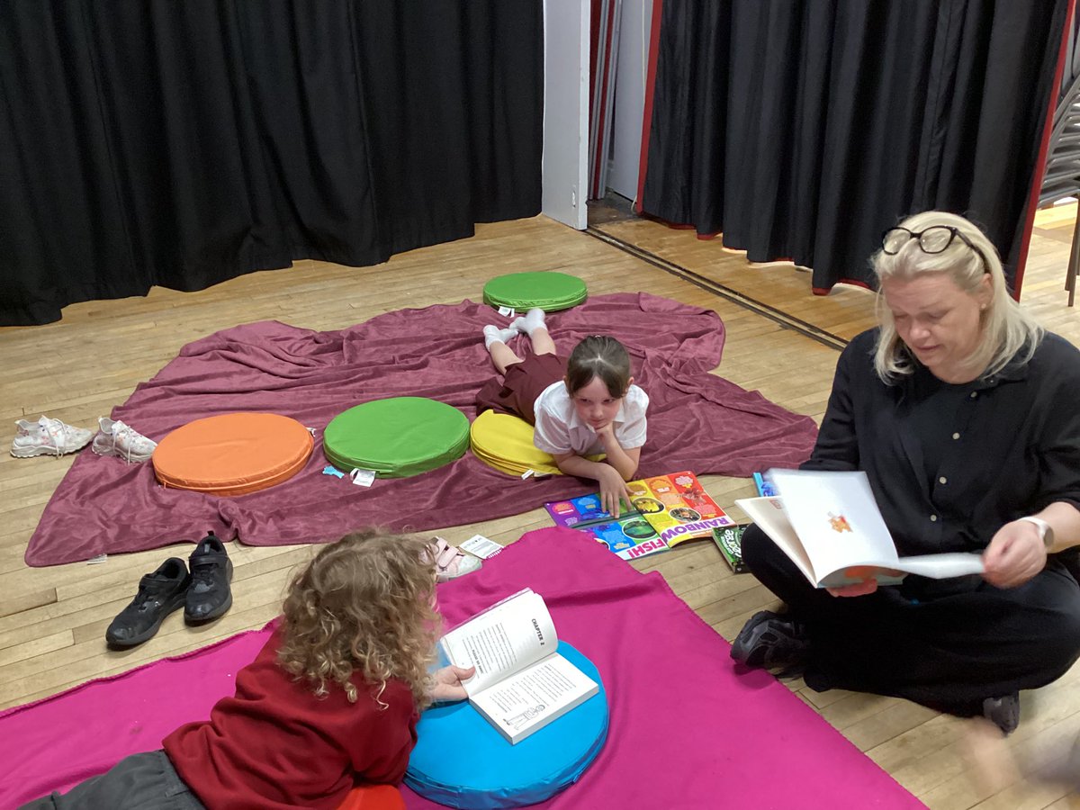BeHereToAchieve's tweet photo. A new infant reading for pleasure group meet last Wednesday at lunchtime. Thank you so much to our parent helper for facilitating this wonderful opportunity. We are looking forward to our next session this Wednesday @StSerfsAirdrie https://t.co/uGnpf9884G
