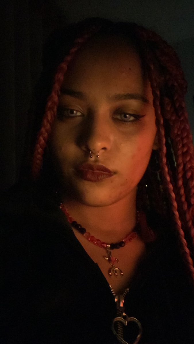 toria (@girassoiamarelo) on Twitter photo 