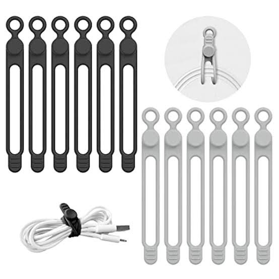 ダーツケース新調したいけど　お金持ちじゃないから我慢してる(ㆀ˘･з･˘)

GEOにあったこのキャリーポーチ良くね！？3セットぐらい入りそうだし！1000円ぐらいだし！買おうかな〜