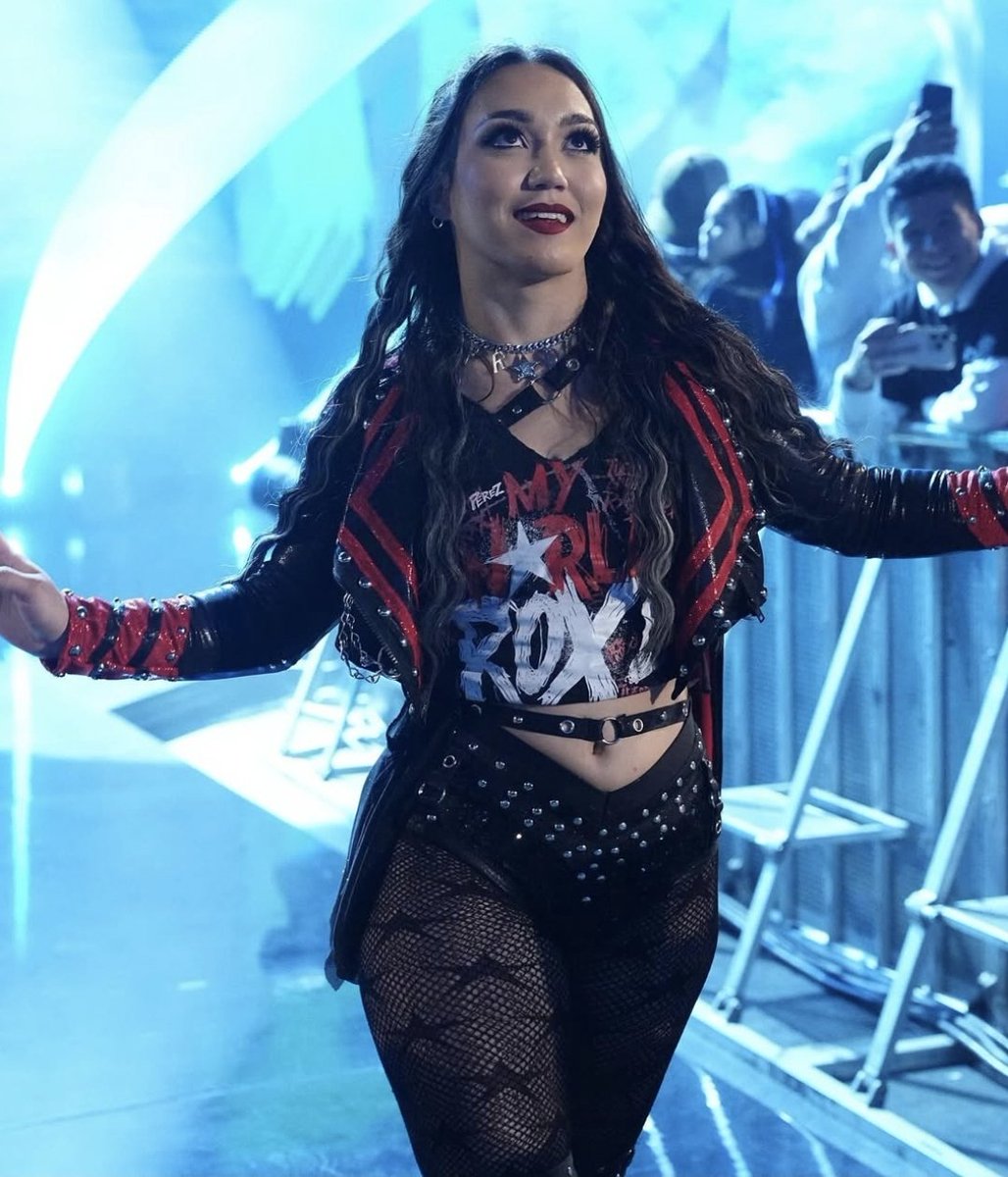 RhodesKotaEra's tweet photo. BREAKING: Roxanne Perez is now officially a member of the #WWERaw roster.

Her time in NXT is now over. https://t.co/ERvgYDXL3U