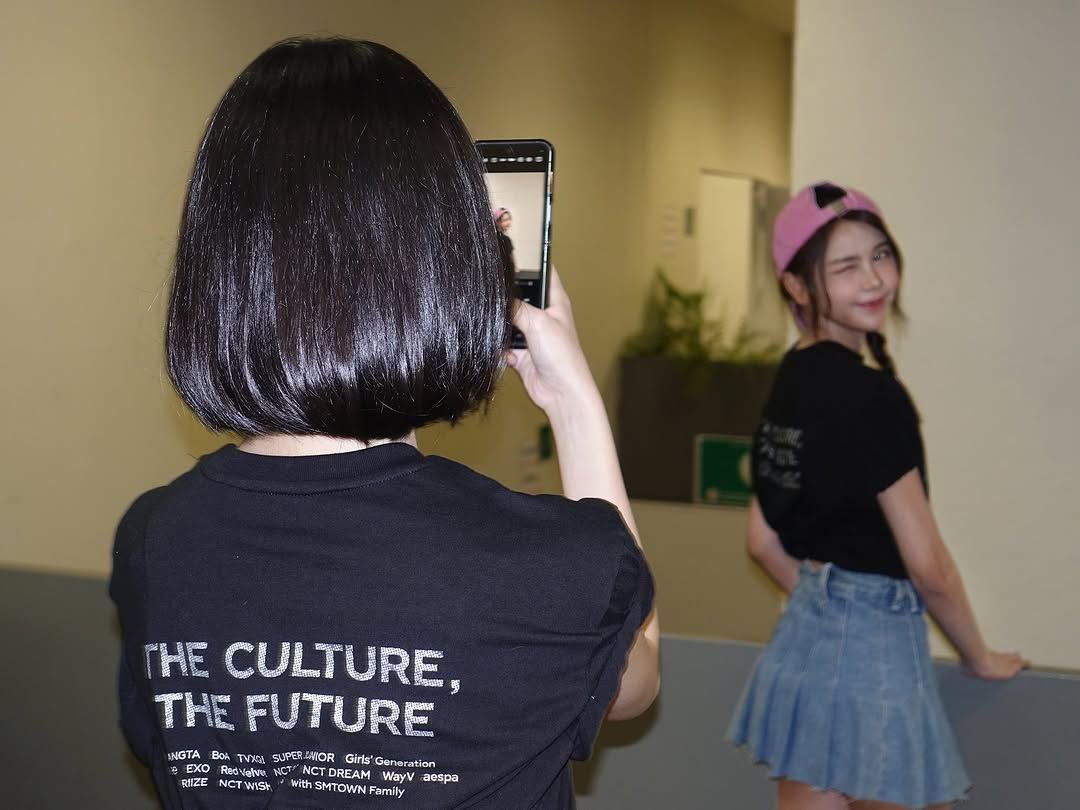 ✿ joining the family concert with all our seniors! the moment i’ve been dreaming of 🩵
feeling so grateful and full of joy.