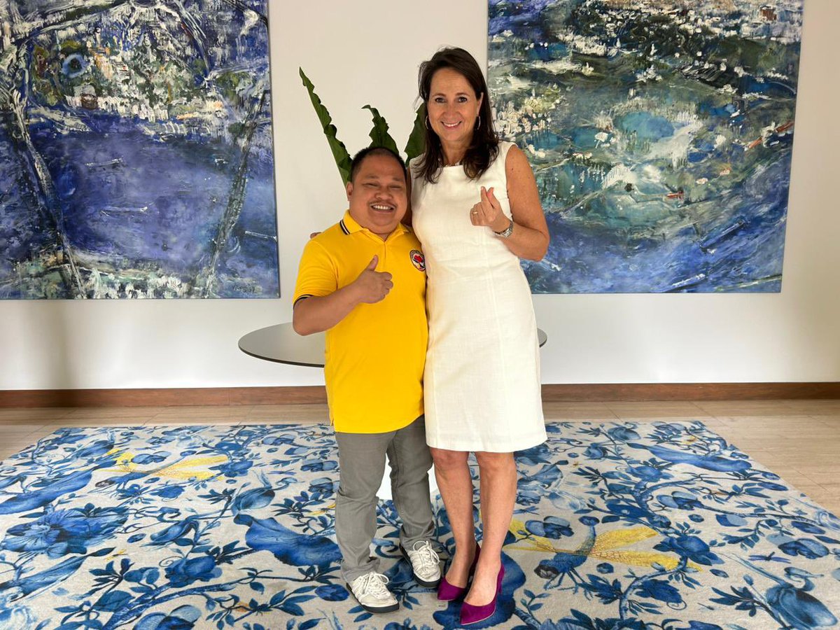 🌈 At <a href="/NLinPhilippines/">NLEmbassyPhilippines</a>’ #IDAHOBIT2025 flag-raising, Jeff of @intersexph shared updates on theCagandahan Bill, which seeks to make legal recognition easier for intersex Filipinos—no courts, no shame, just dignity. Learn more here: legacy.senate.gov.ph/lisdata/438563…