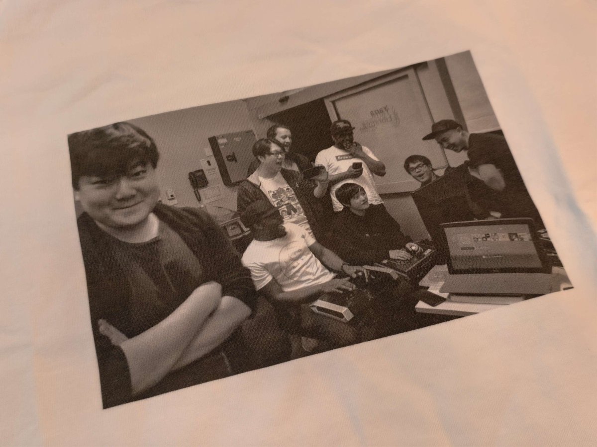 CCH (@cchmelbfgc) on Twitter photo Shout outs to <a href="/BrownmanFgc/">Brownman ✈️ EWC 🇸🇦</a> for putting one of the iconic CCH reaction shots from the Collingwood Library on a T-shirt. I want one lol.
Starring the likes of FGC bosses <a href="/DaBeast151/">Beast</a> and <a href="/dreadtech/">dreadtech</a>, and OGs like Kyle Jensen, Julian, <a href="/burnoutfighter/">BurnoutFighter 번아웃파이터 🕹 Kev</a>...but Silent's reaction is gold. Shout outs to <a href="/BrownmanFgc/">Brownman ✈️ EWC 🇸🇦</a> for putting one of the iconic CCH reaction shots from the Collingwood Library on a T-shirt. I want one lol.
Starring the likes of FGC bosses <a href="/DaBeast151/">Beast</a> and <a href="/dreadtech/">dreadtech</a>, and OGs like Kyle Jensen, Julian, <a href="/burnoutfighter/">BurnoutFighter 번아웃파이터 🕹 Kev</a>...but Silent's reaction is gold.