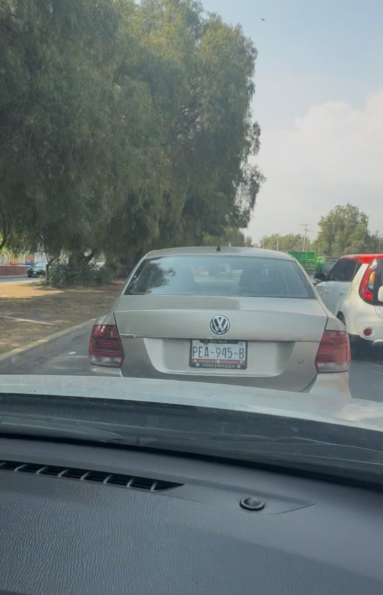 exoftalmous's tweet photo. Hagamos famoso a este monta choques … #montachoques #ixtapaluca #delincuente #edomex 
#C4ENALERTA #c4 #peligro
#precaucion #PEA945B https://t.co/XOPwY3yHZm