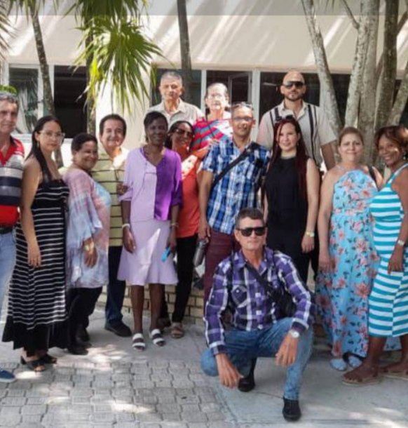 Nlida63218271's tweet photo. 1er Taller Internacional de Educación de Jóvenes y Adultos:Por un aprendizaje de calidad a lo largo de toda la vida.Del 9 al 11 de junio 25 en Cojímar La Habana.!Te esperamos! @CubaMined @TomasenLeon @EMatancera https://t.co/uiyQulxRDY
