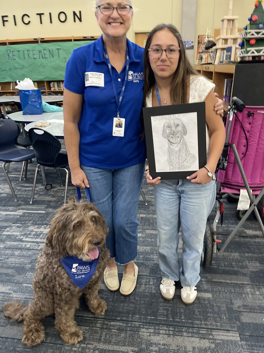 mattwmyers's tweet image. Congratulations to Dwight! Paws for Service: Dwight has made over 300 visits to students in @BoerneISD. Today was his last day on the job. A retirement party was held with watermelon, strawberries and popcorn. Thank you Dwight for your service to students! @BMSS_LIB