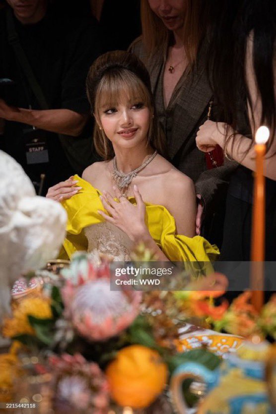 nan1994rm11's tweet photo. สวยเหมือนหลุดออกมาจากนวนิยาย🥺

LISA BVLGARI POLYCHROMA #LISAxBvlgariHighJewelry #LISAXBVLGARI
@wearelloud https://t.co/4DzG9qB7lr