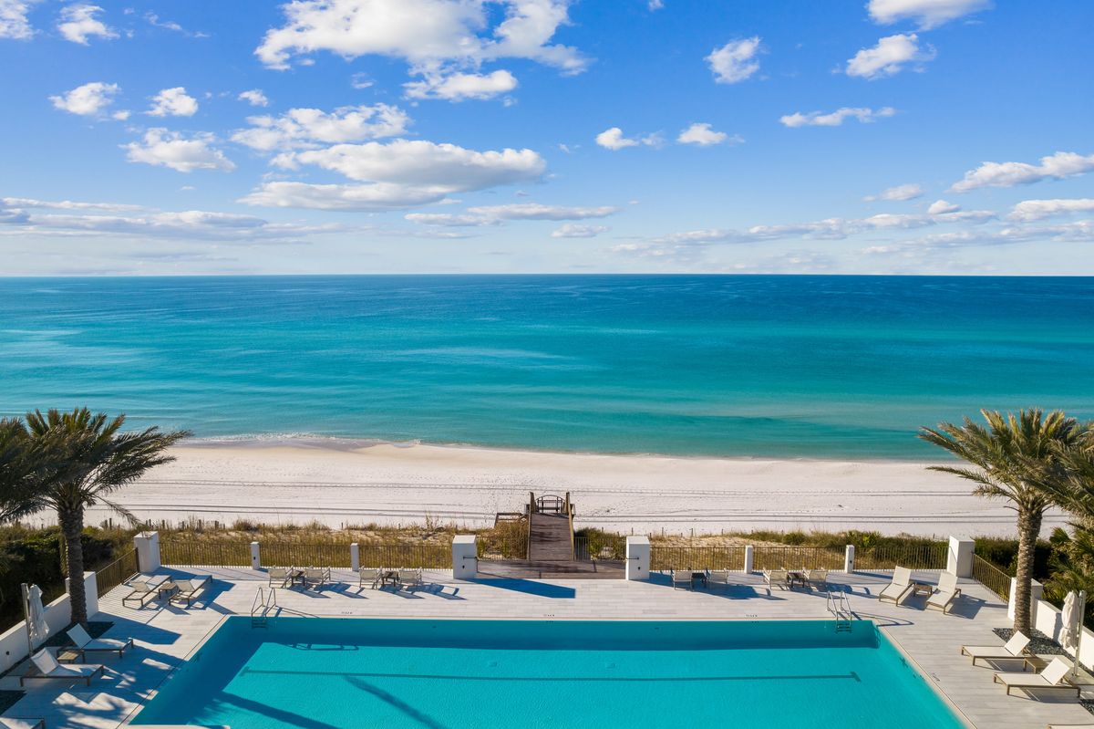 ScenicSothebysRealty tweet media