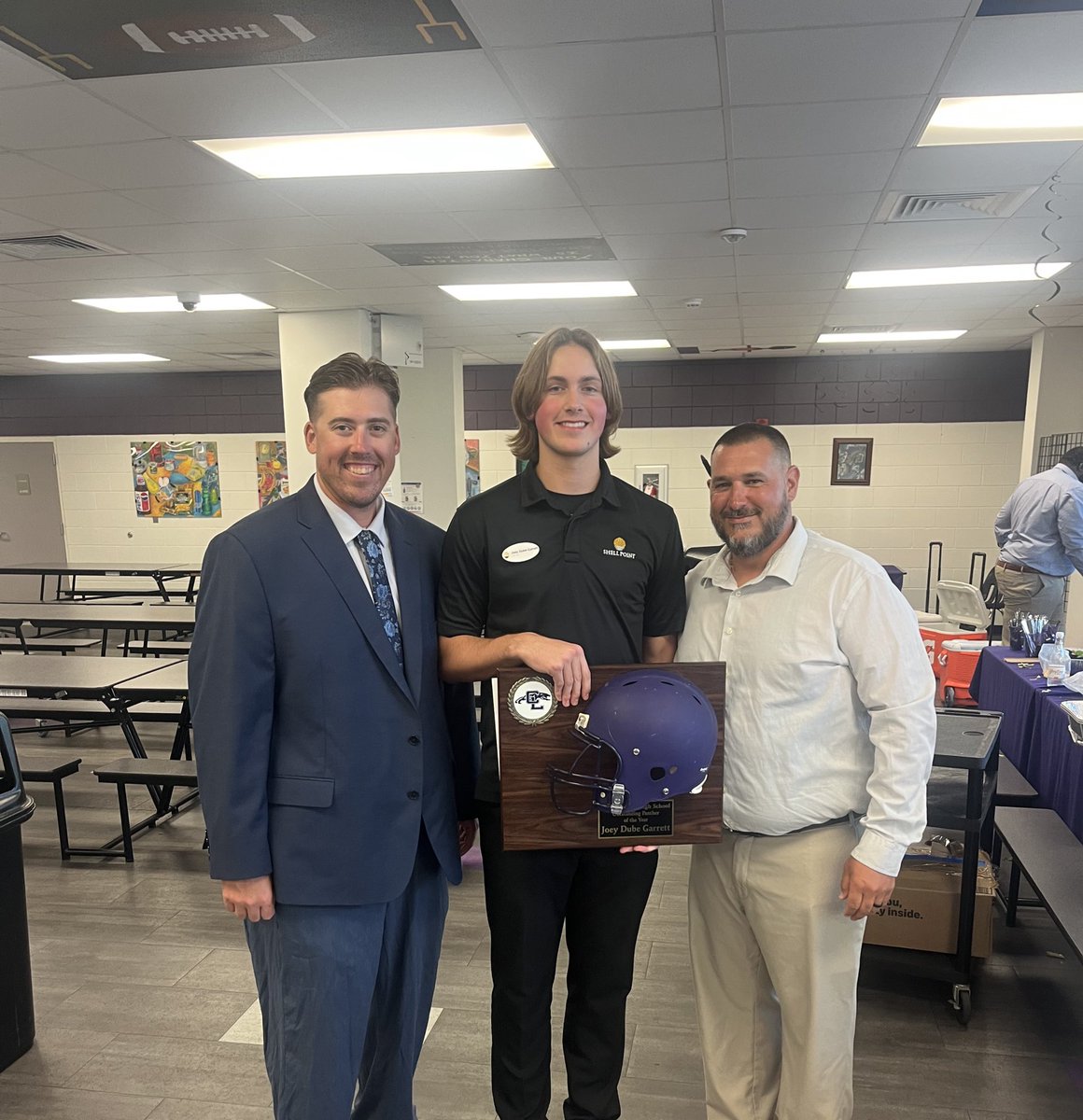 GarrettDube's tweet photo. Last football banquet - Most Outstanding Player. Thank you Coaches and teammates for all the memories. https://t.co/zCg7Sms7t3